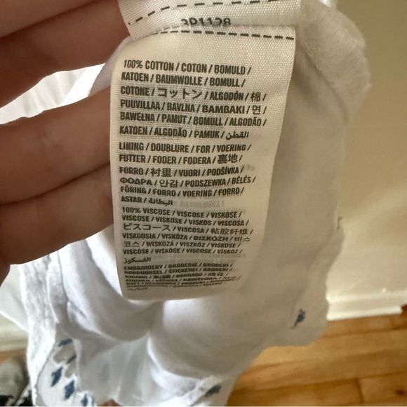 Hollister Boho longline Embroidered Top - Picture 3 of 10